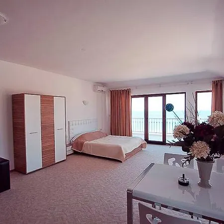 Primea 公寓式酒店 3*